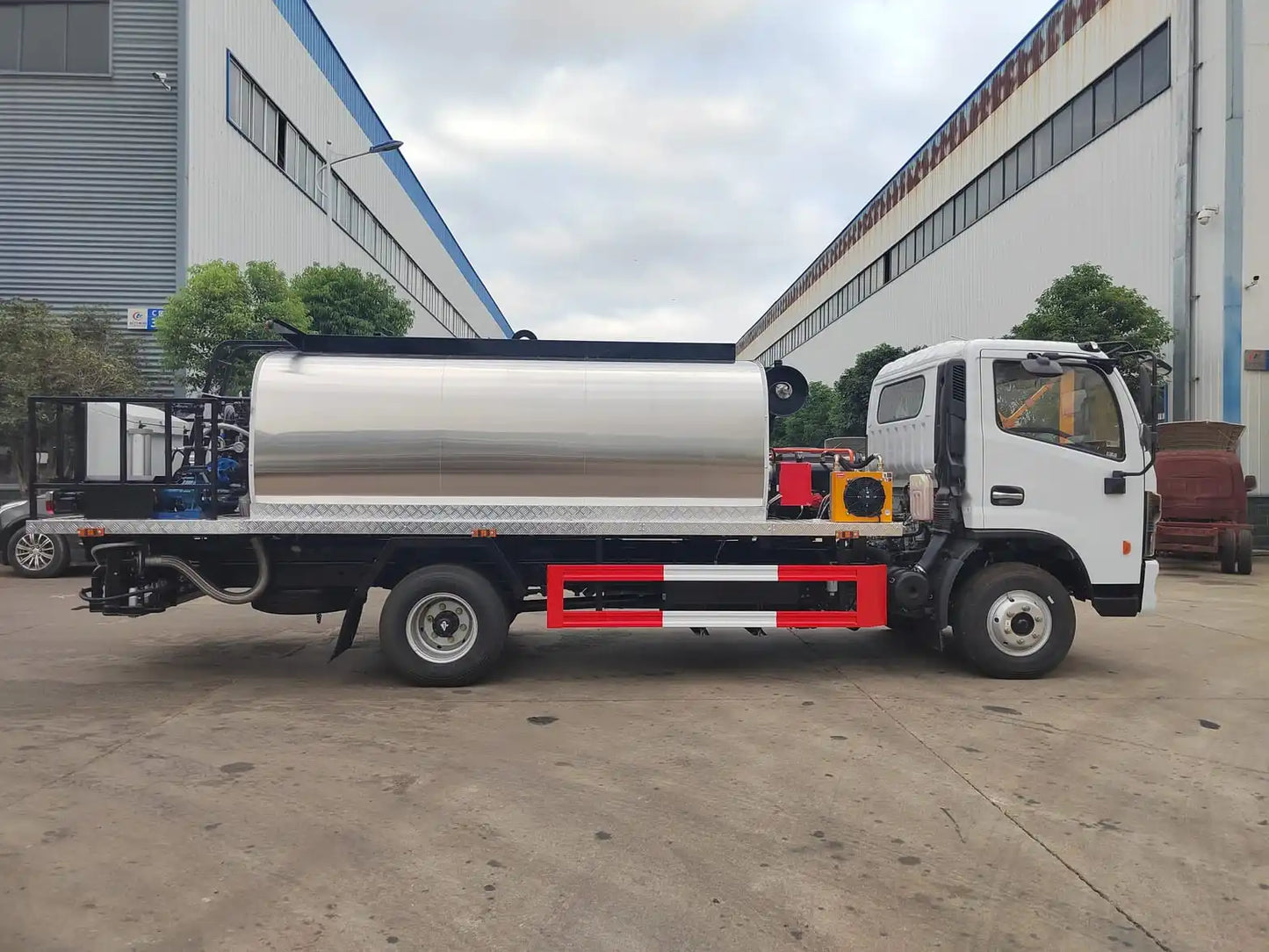 High-Pressure Proportional Valve System for Bitumen Sprayer