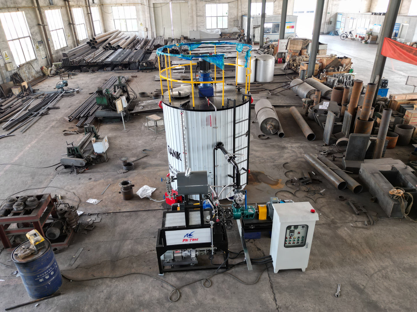 Automatic temperature control panel for polymer modified bitumen production tank